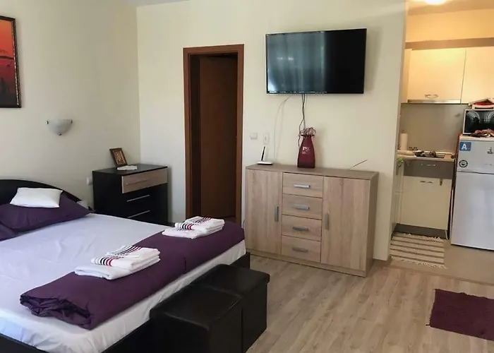 Nestinarka Complex - Emili تساريفو