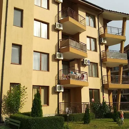 Apartment Nestinarka Complex - Emili Zarewo