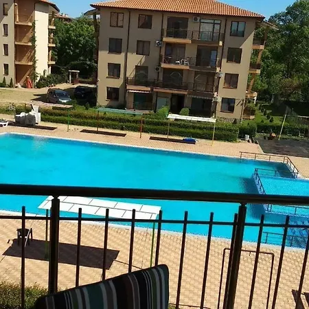 Nestinarka Complex - Emili * Tsarevo